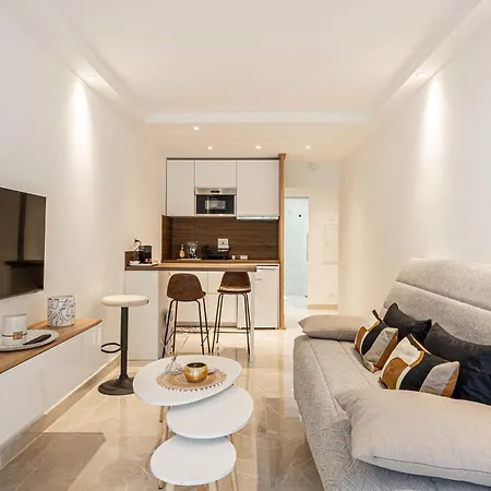 Le Center Avec Joli Balcon Et Parking Pour Un Sejour *
